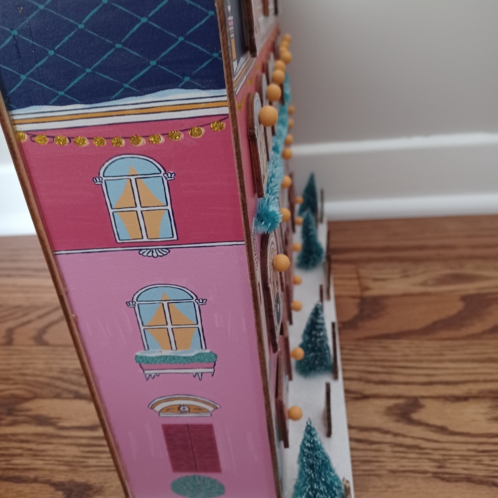 NWT ANTHROPOLOGIE George And Viv Grand Hotel Christmas Advent Calendar - Picture 6 of 10
